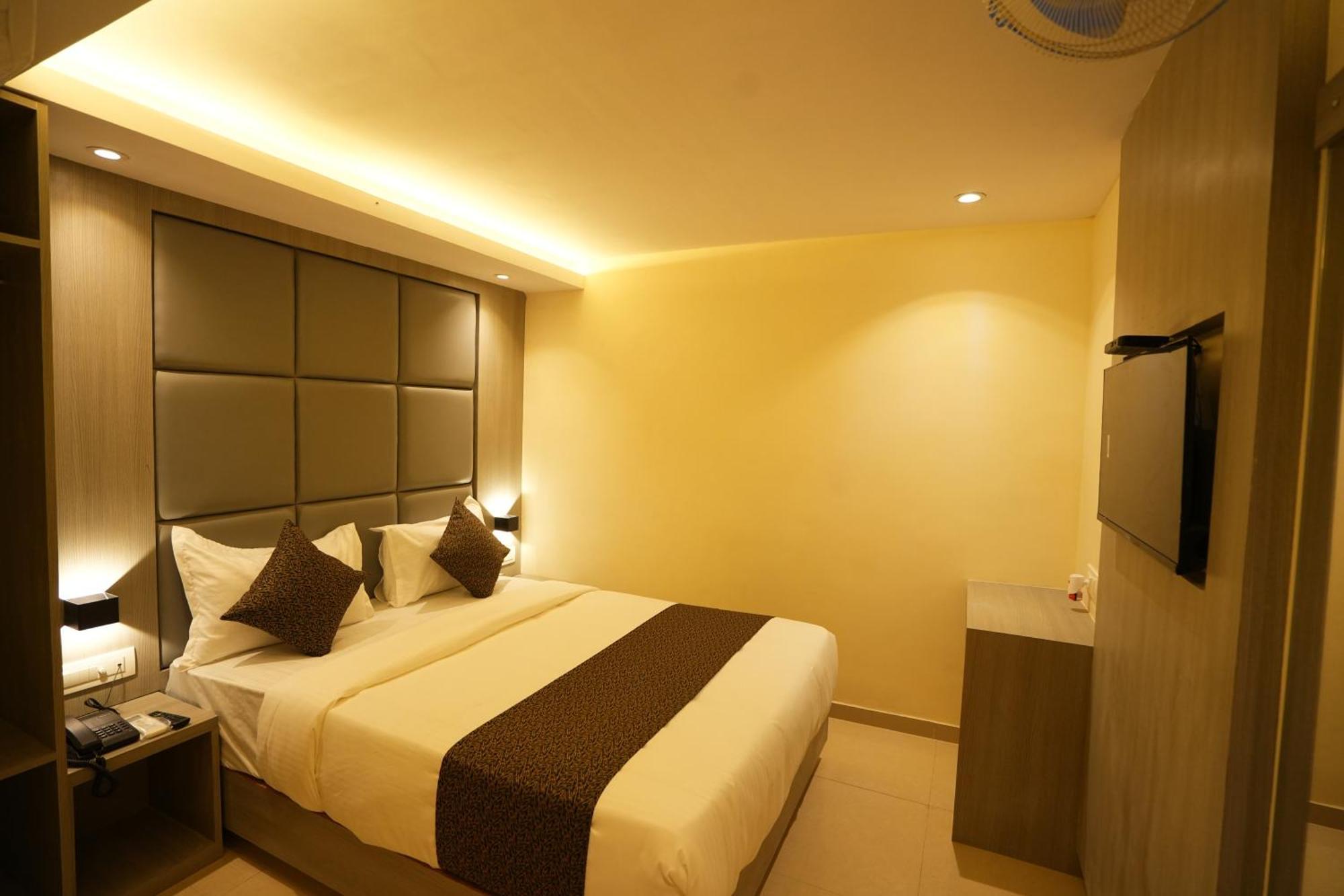 Hotel Boston Mumbai Eksteriør bilde