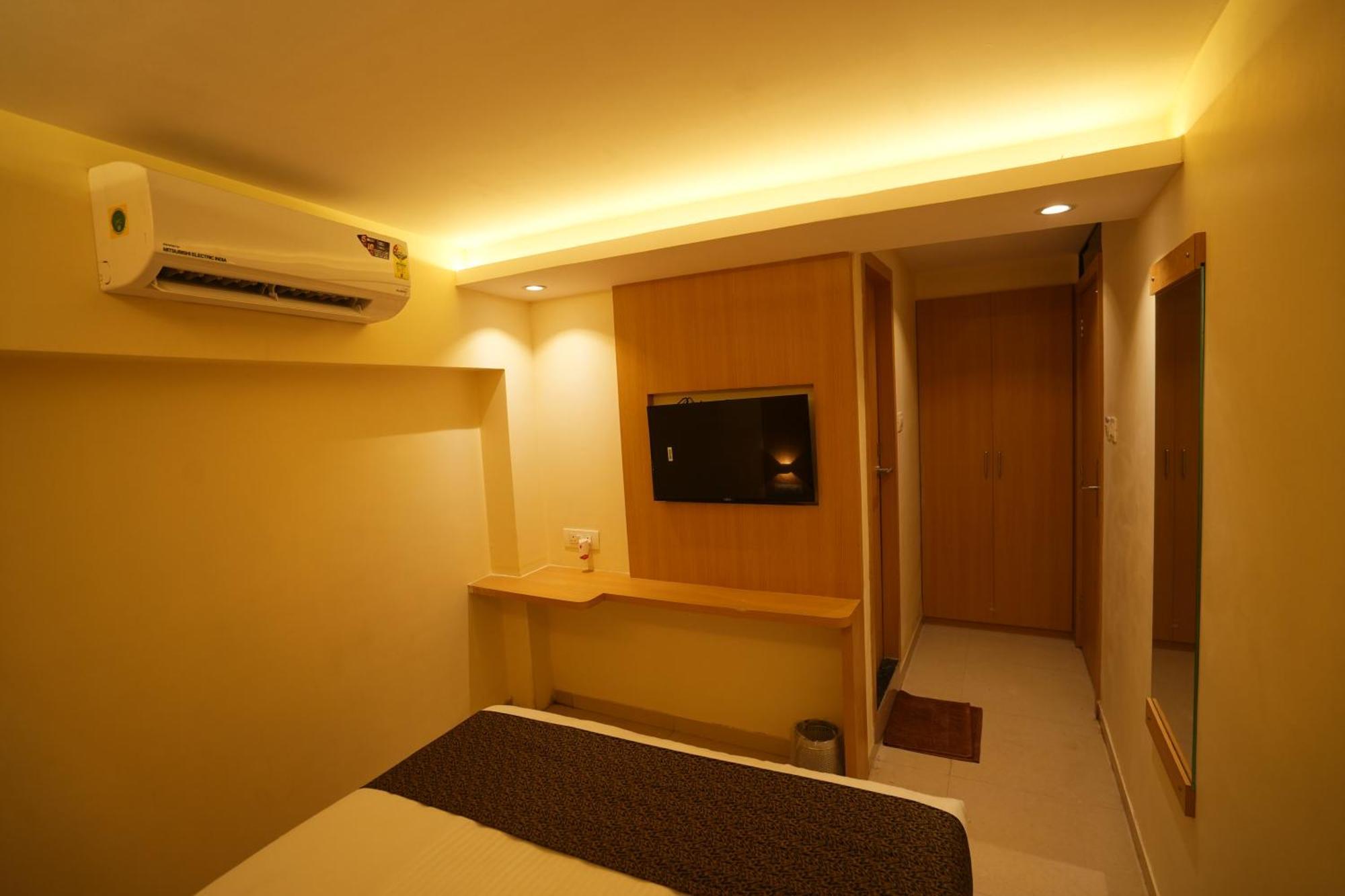 Hotel Boston Mumbai Eksteriør bilde