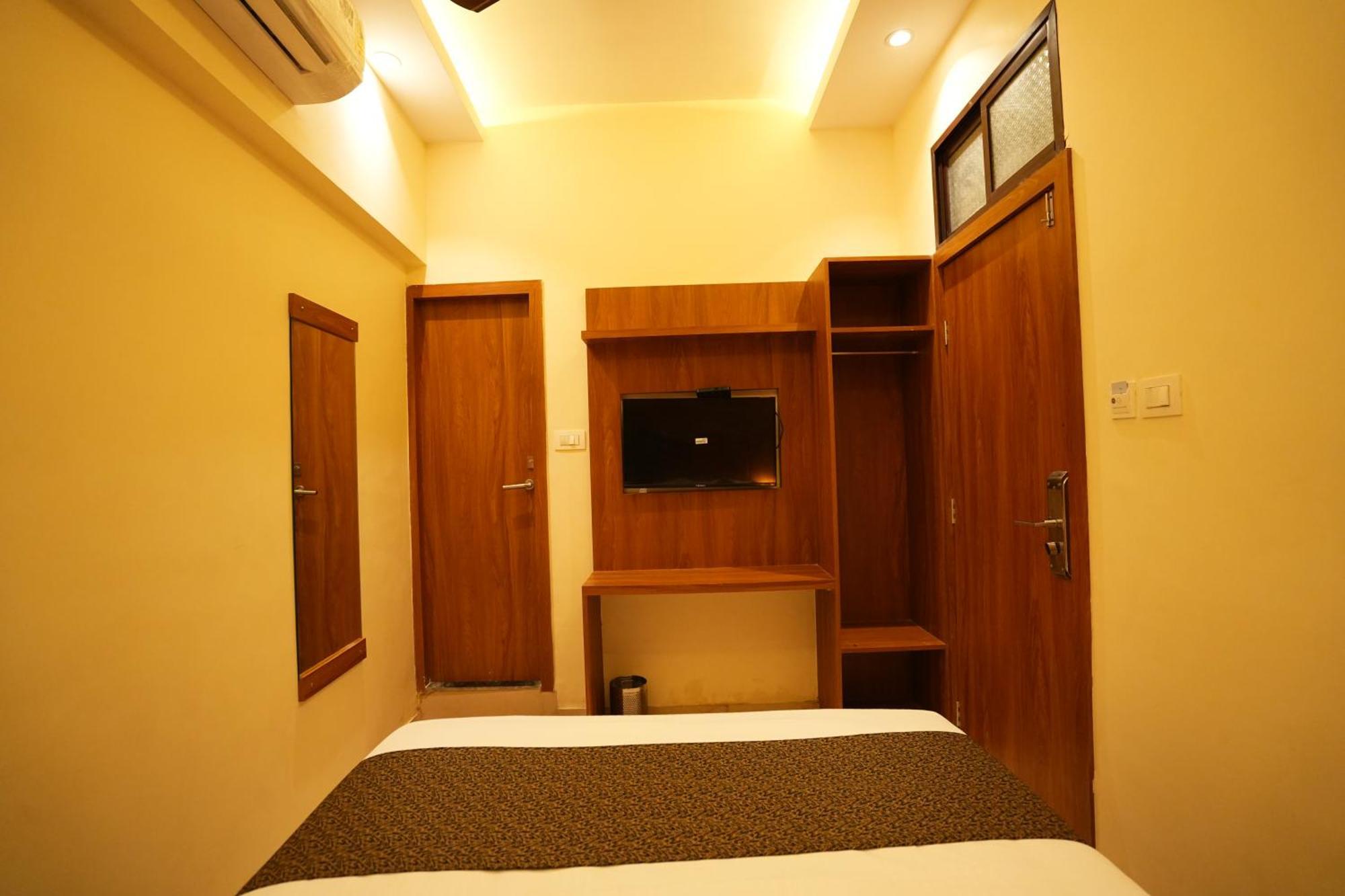 Hotel Boston Mumbai Eksteriør bilde