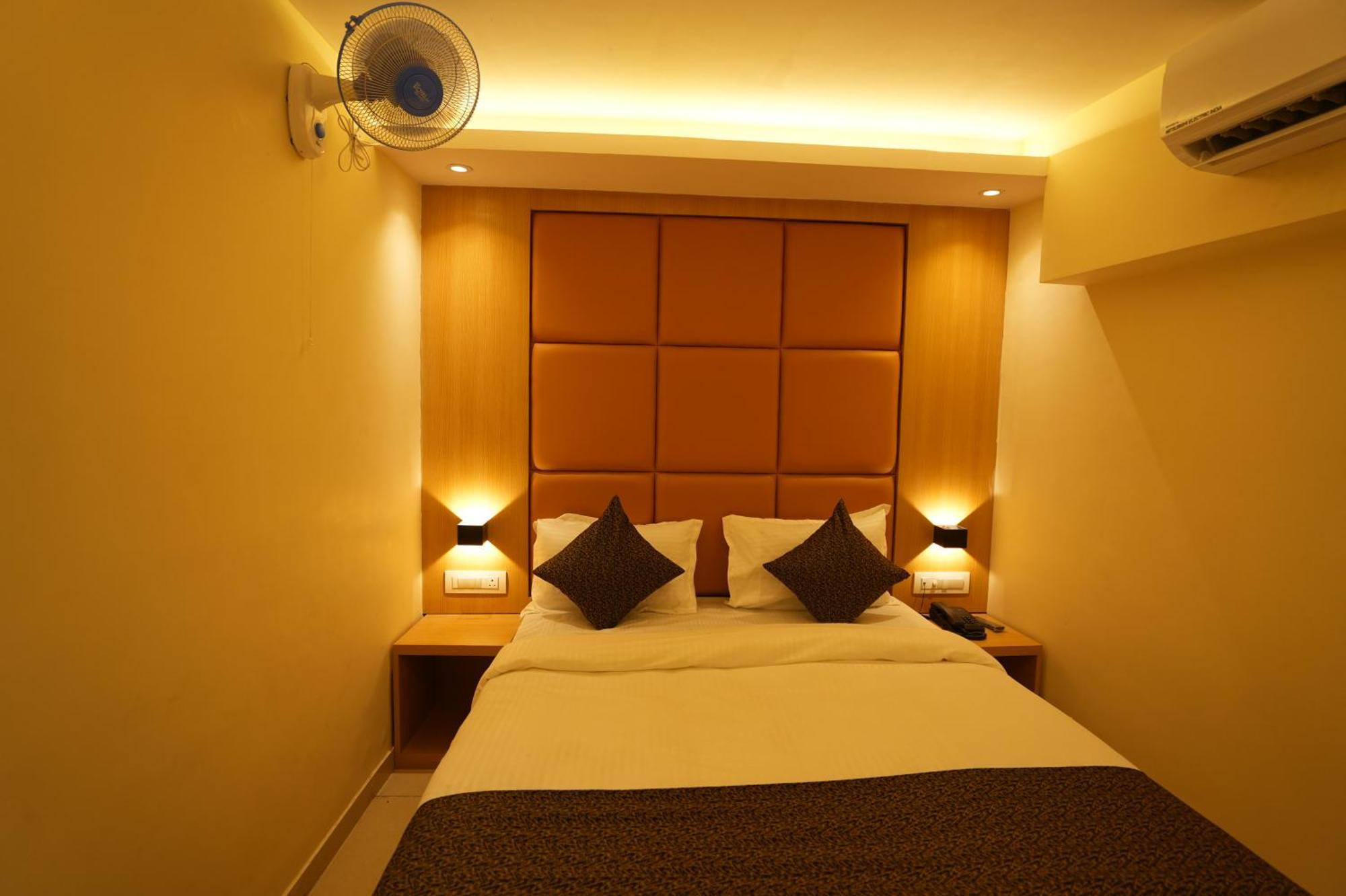 Hotel Boston Mumbai Eksteriør bilde