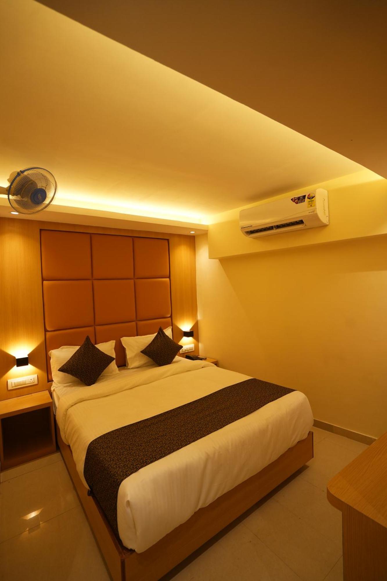 Hotel Boston Mumbai Eksteriør bilde