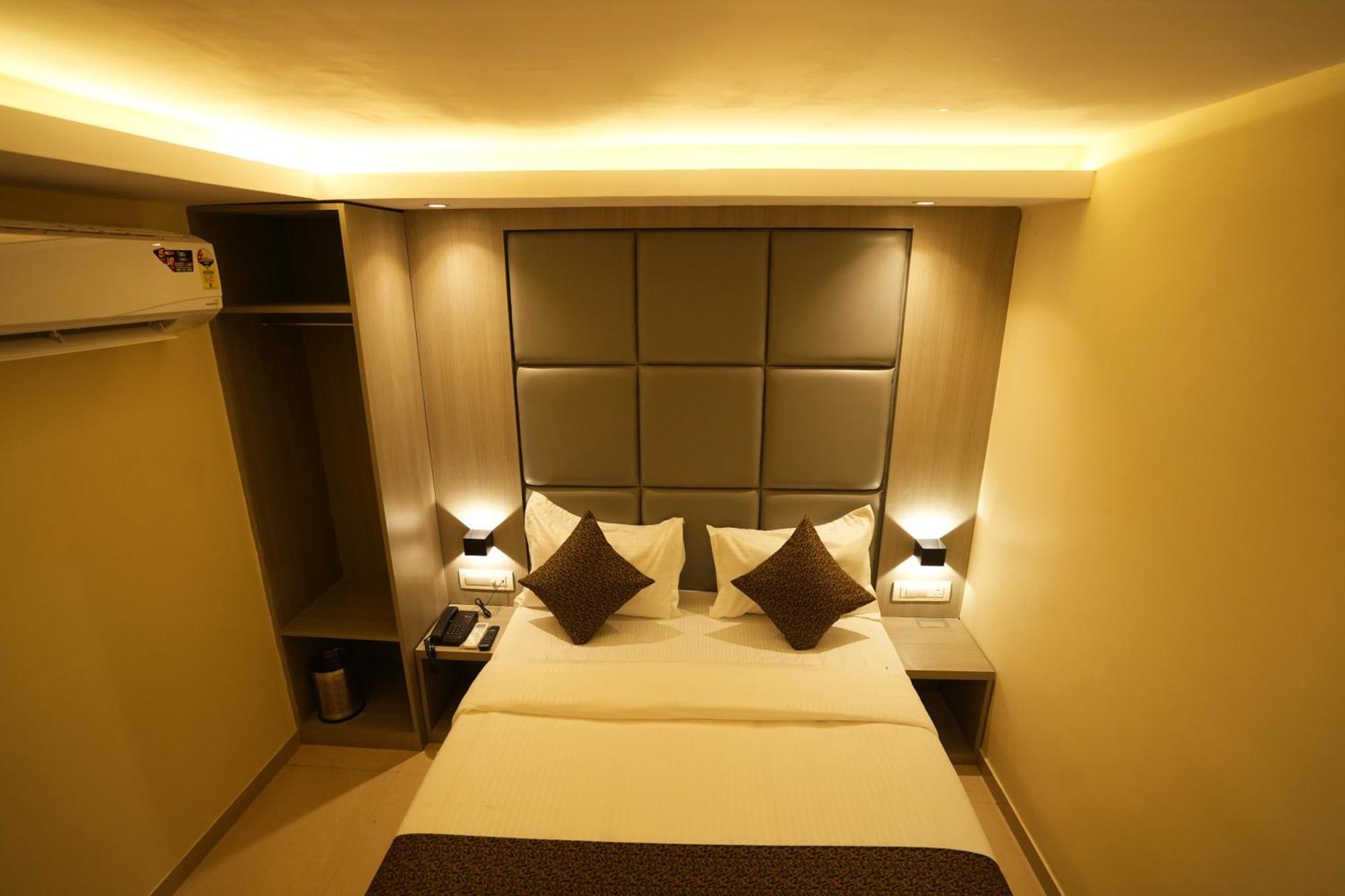 Hotel Boston Mumbai Eksteriør bilde