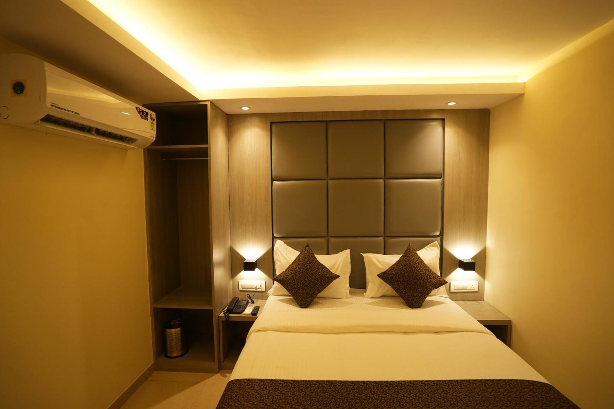 Hotel Boston Mumbai Eksteriør bilde